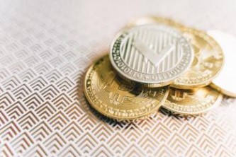 2025年5月2日 比特币与以太坊当日行情分析与操作策略